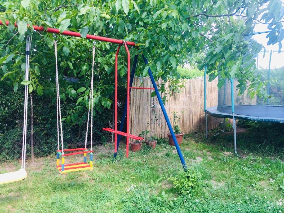 Lelle-Kert Apartman 01 Balatonlelle Dış mekan fotoğraf